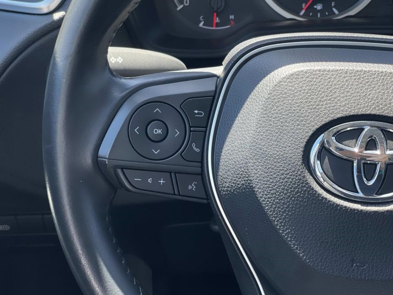 Used 2022 Toyota Corolla Cross LE 4WD (Natl)