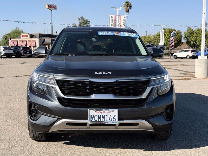 Used 2023 Kia Seltos SImage 2