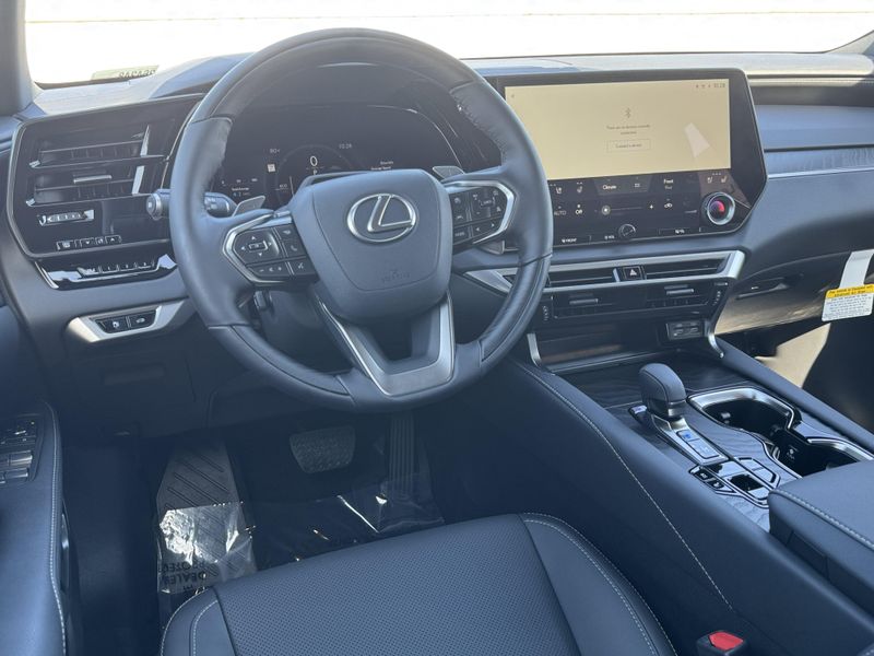 New 2026 Lexus ES 350e PremiumImage 26