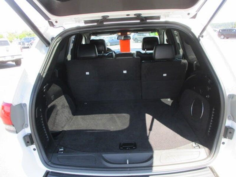2015 Jeep Grand Cherokee AltitudeImage 9