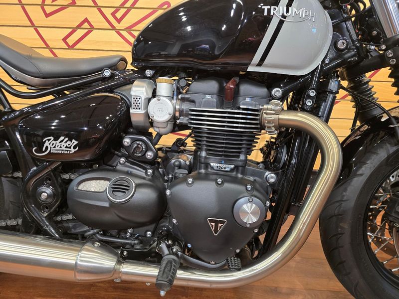 Used 2024 Triumph Bobber Image 8