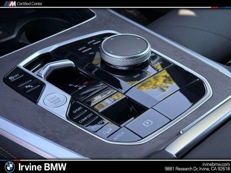 Used 2025 BMW X5 xDrive40iImage 28