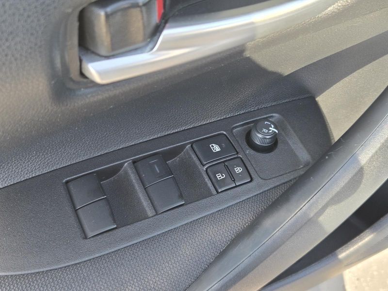 Used 2026 Toyota Corolla SE CVT (Natl)