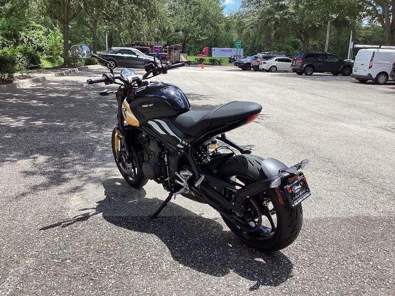 New 2025 Triumph Trident 660 