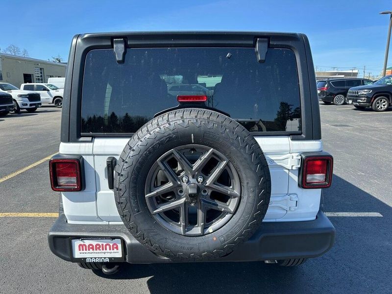 2025 Jeep Wrangler 4-door Sport SImage 9