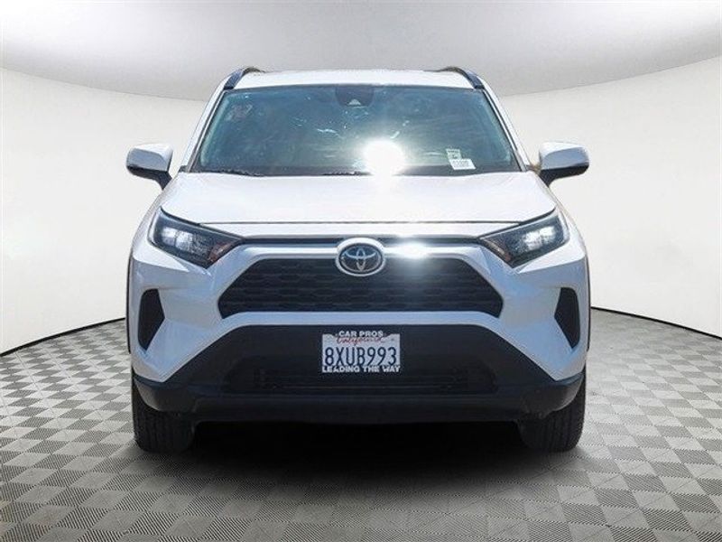 2020 Toyota RAV4 LEImage 3