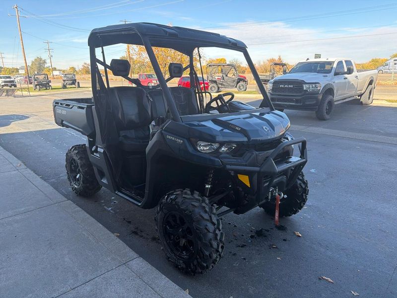 New 2025 Can-Am DEFENDER XT 64 HD10 