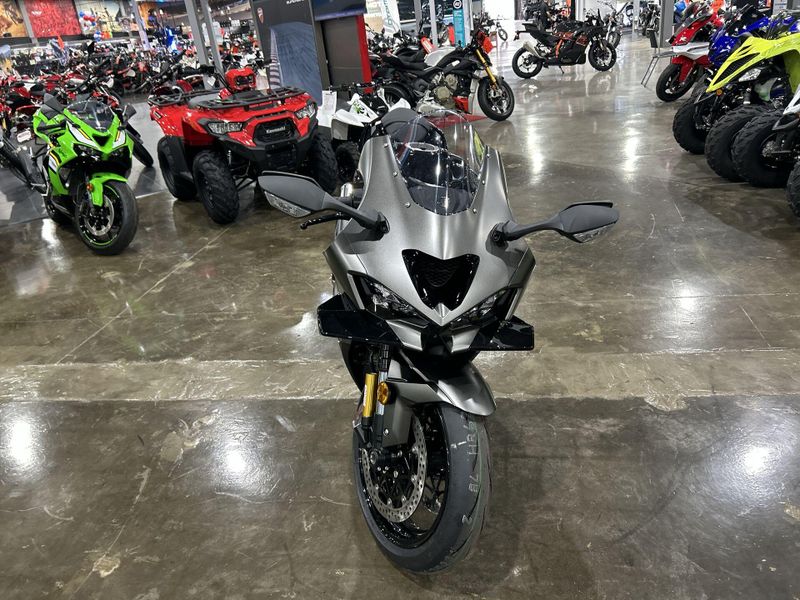 New 2026 Kawasaki NINJA ZX-10R Image 21