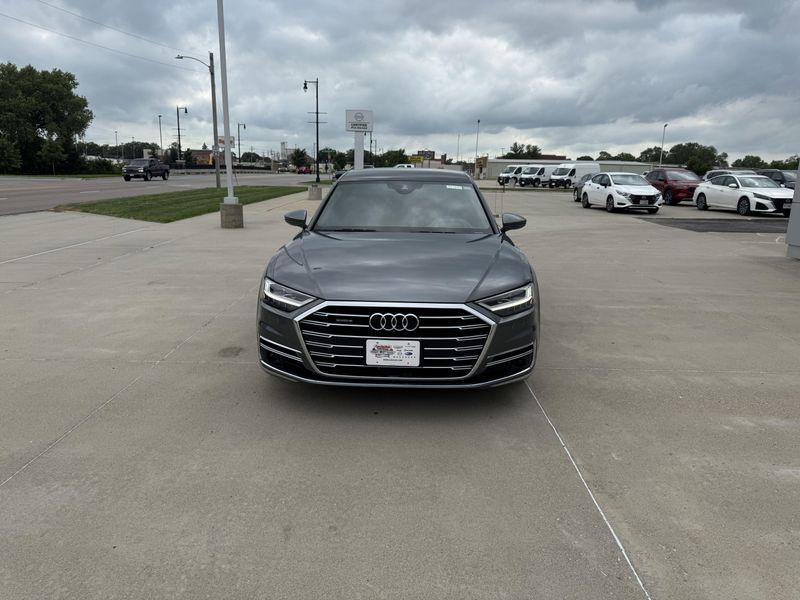 Used 2019 Audi A8 L Image 3