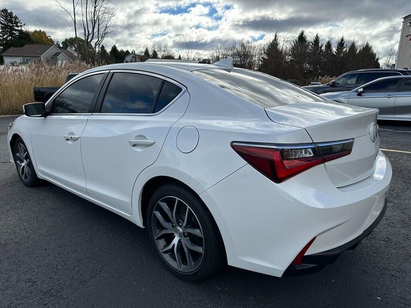 2019 Acura ILX Technology PackageImage 15