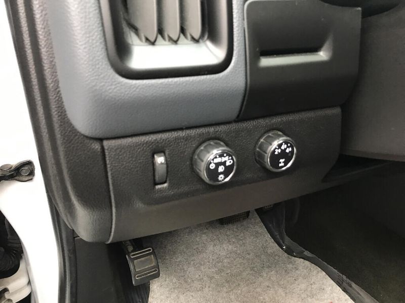 Used 2015 Chevrolet Colorado 4WD Z71Image 4