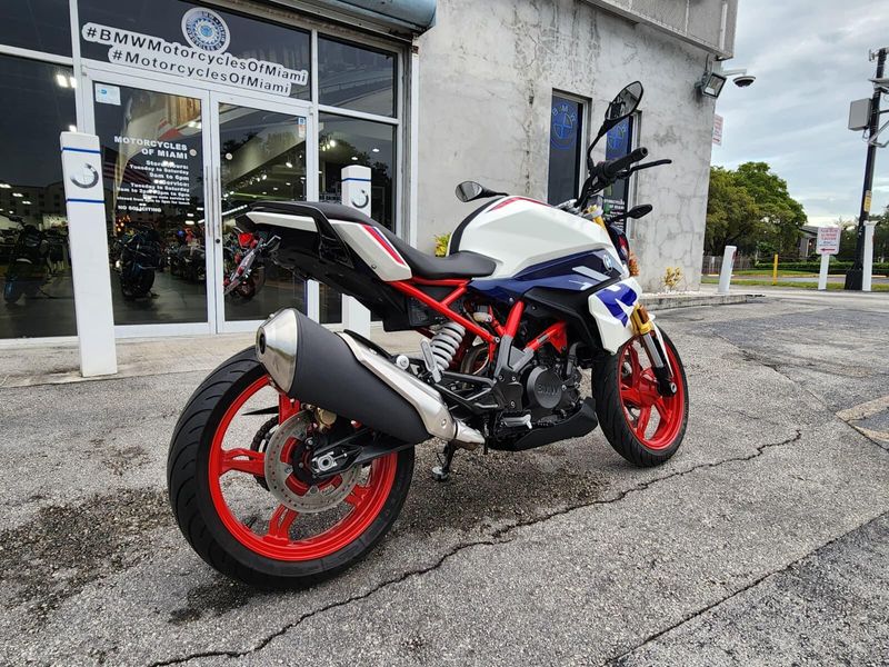 Used 2022 BMW G 310 R Image 12