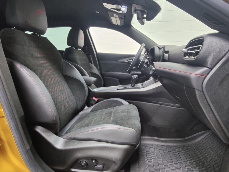 2024 Dodge Hornet R/T eAWD Blacktop w/Track PkgImage 4