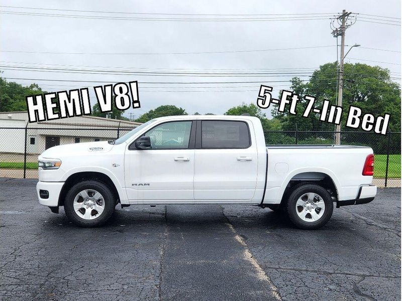 New 2026 RAM 1500 Big Horn Crew Cab 4x4 5'7' Box