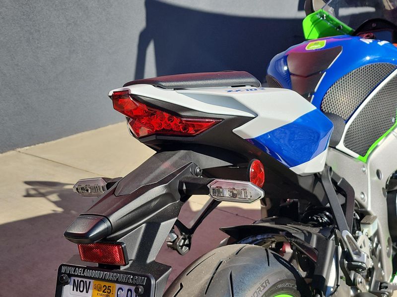 Used 2024 Kawasaki NINJA ZX-10R ABS 40th ANNIVERSARY Image 14