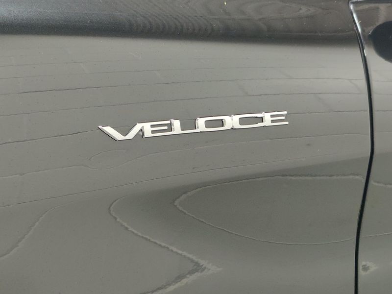 Used 2025 Alfa Romeo Stelvio Veloce Premium AWD w/SunroofImage 5