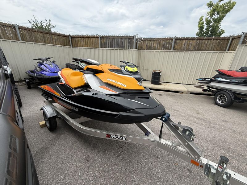 USED 2018 SEADOO GTI SE Image 2