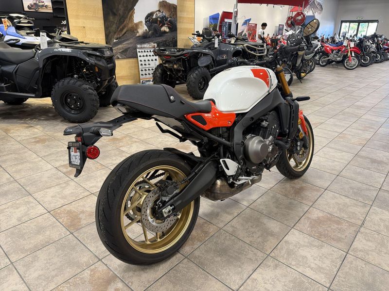 Used 2024 Yamaha XSR900 CA Image 17