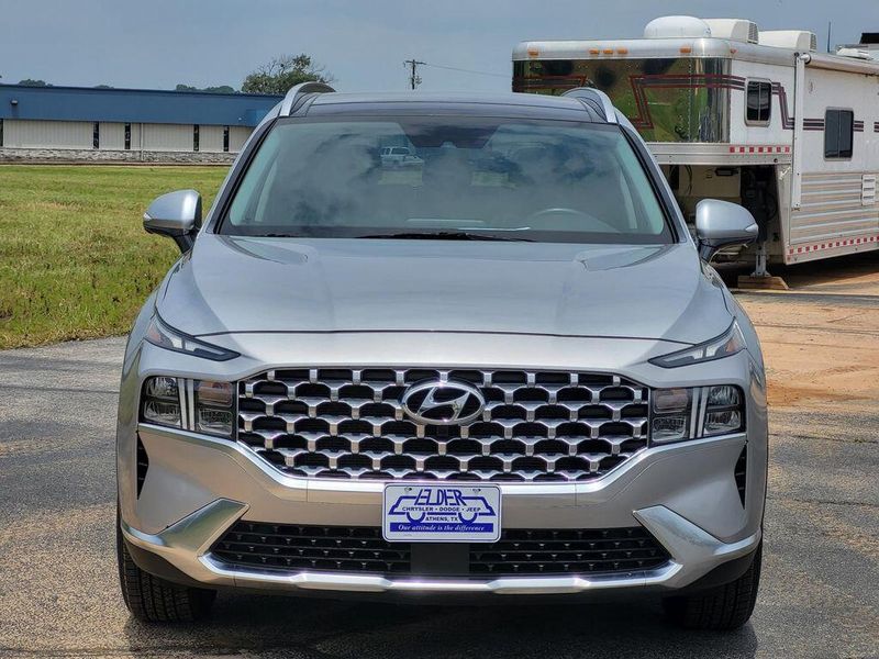 2023 Hyundai Santa Fe SELImage 2