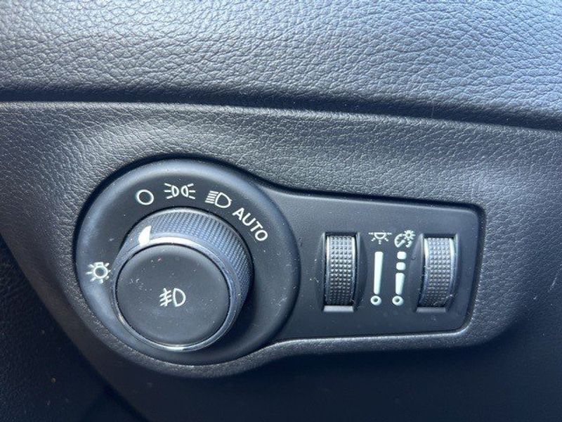 2019 Jeep Compass LimitedImage 42