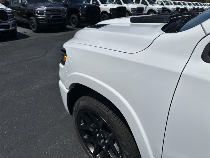 New 2025 RAM 1500 Laramie Crew Cab 4x4 5