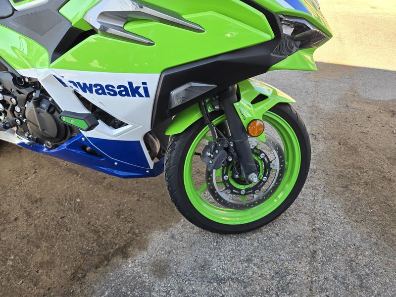 USED 2024 KAWASAKI NINJA 500 KRT SE ABS Image 10