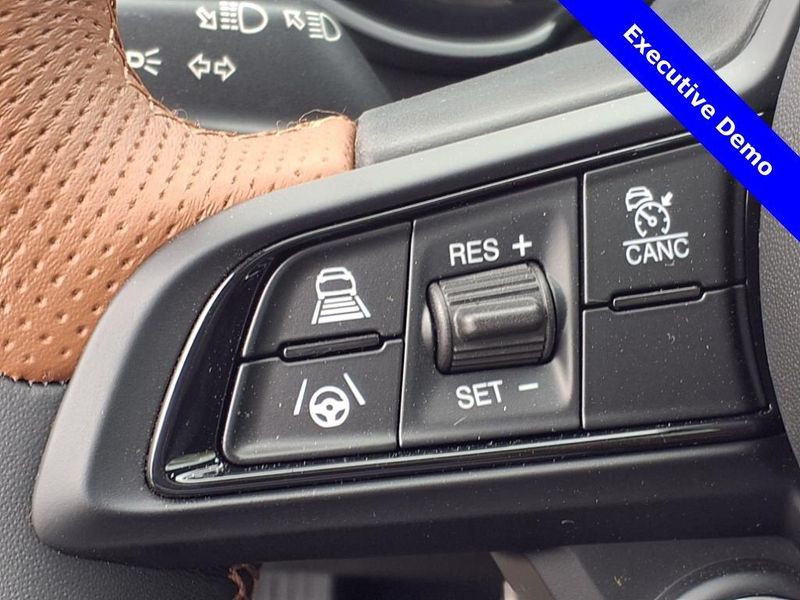 New 2025 Alfa Romeo Giulia IntensaImage 19