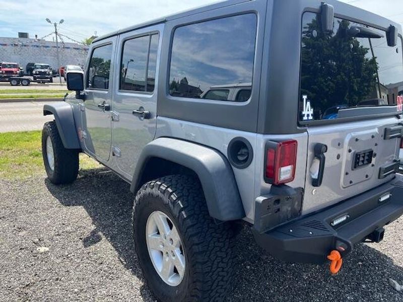 2017 JEEP WRANGLER Unlimited SportImage 12