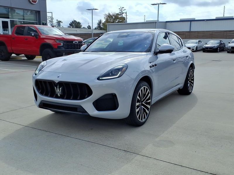 2025 Maserati Grecale Modena photo 2