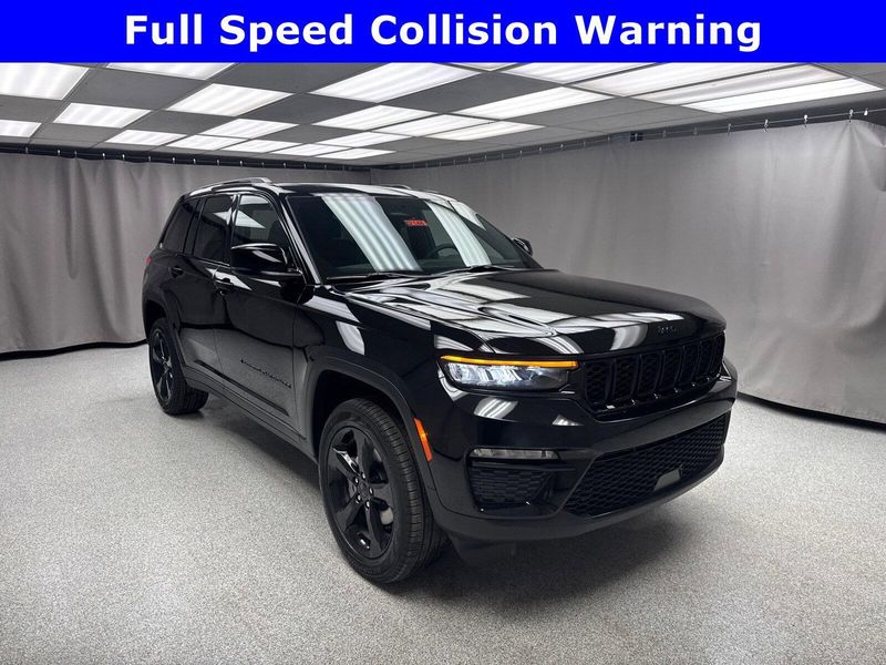 2025 Jeep Grand Cherokee Limited 4x4Image 4