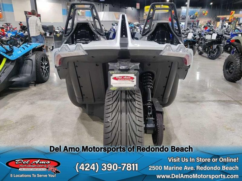 2023 Polaris T23AATHD  in a MOONLIGHT WHITE exterior color. Del Amo Motorsports of Redondo Beach (424) 304-1660 delamomotorsports.com 