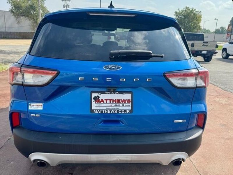 Used 2020 Ford Escape SEImage 7