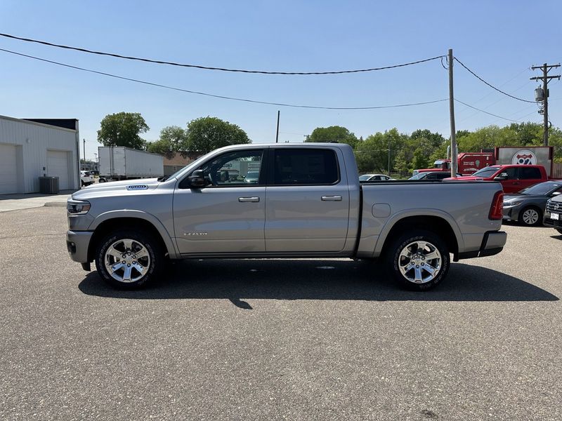 2025 RAM 1500 Big Horn Crew Cab 4x4 5