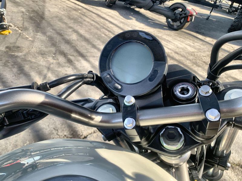 New 2026 Kawasaki ELIMINATOR ABS Image 19