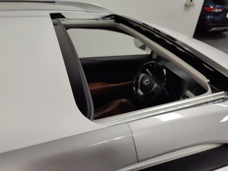 2015 Lexus RX 350 AWD Premium Pkg w/Nav/Blind Spot MonitorImage 6