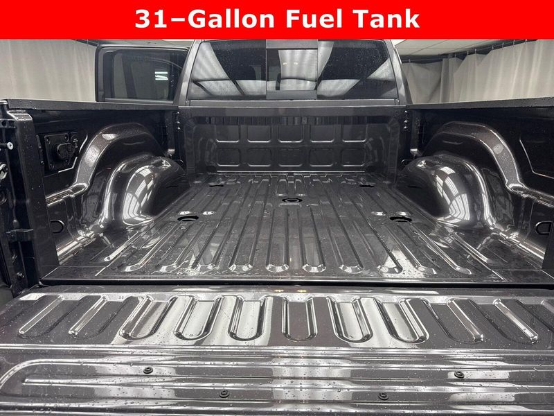 2025 RAM 2500 Tradesman Crew Cab 4x4 6