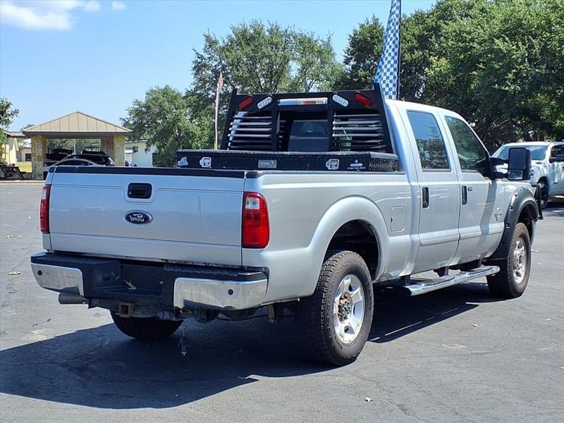 2016 Ford F-250 XLT photo 5