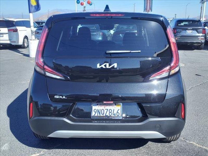 2025 Kia Soul LXImage 4