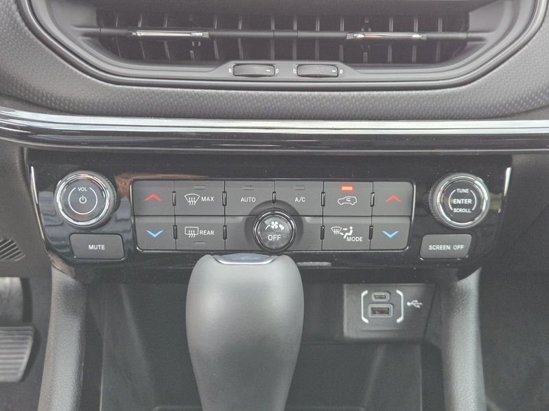 New 2026 Jeep Compass Limited Altitude 4x4