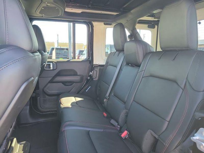 New 2026 Jeep Wrangler Unlimited Rubicon