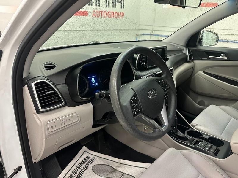 2020 Hyundai Tucson SEImage 18