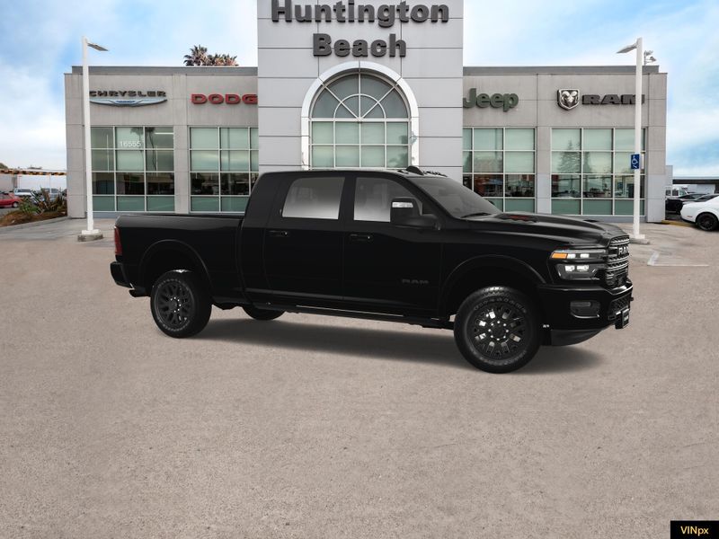 2025 RAM 3500 Limited Mega Cab 4x4 DuallyImage 10