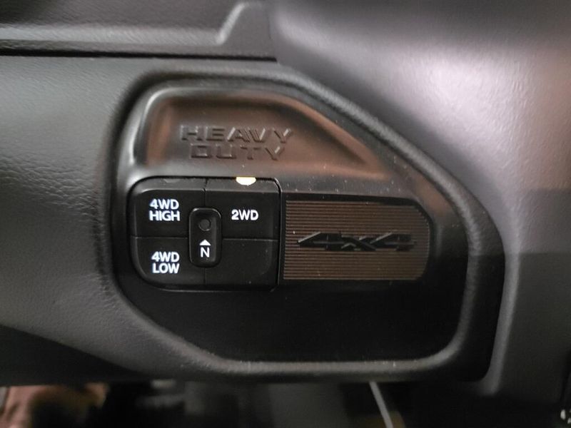 2023 Ram 2500 Big Horn photo 19