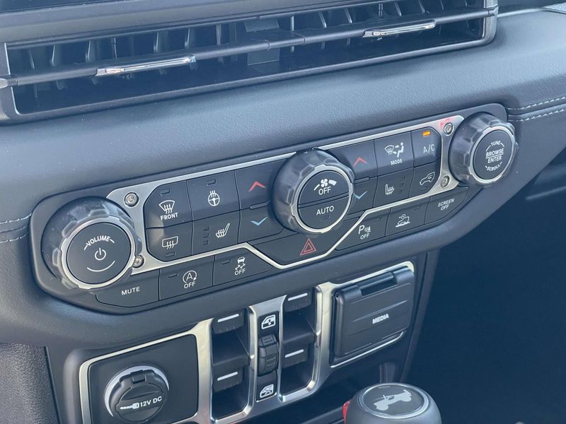New 2026 Jeep Wrangler 4-door Sahara