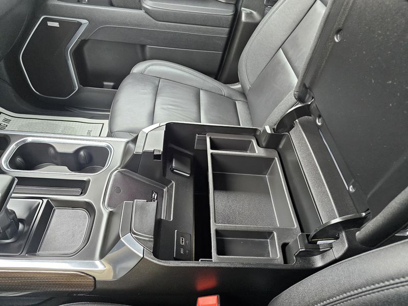 Used 2025 Chevrolet Silverado 1500 RSTImage 20