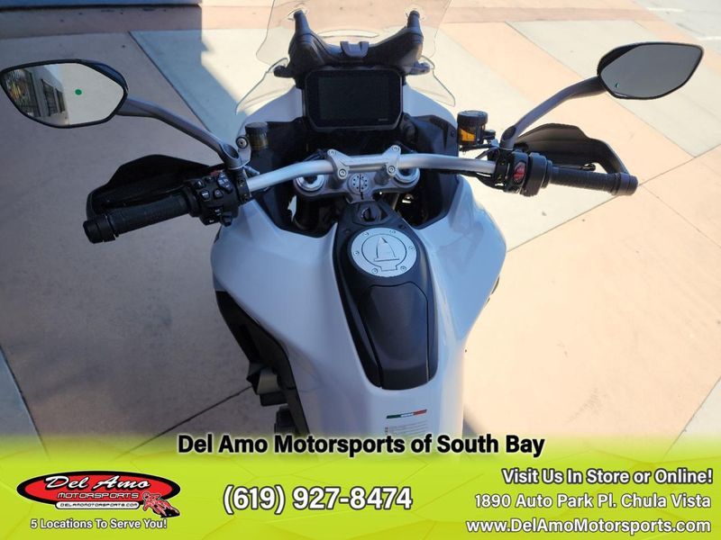 2023 Ducati MULTISTRADA V4 S TRAVEL & RADAR  in a ICEBERG WHITE exterior color. Del Amo Motorsports of South Bay (619) 547-1937 delamomotorsports.com 