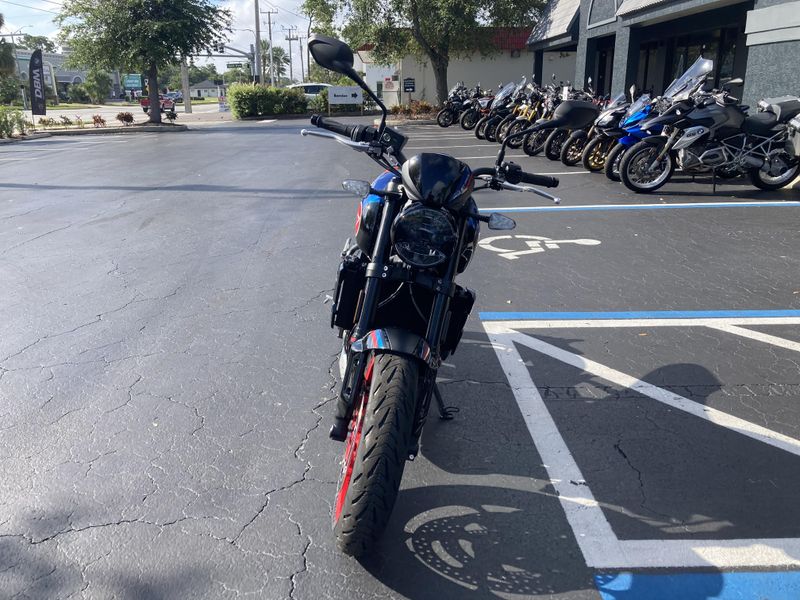 2026 Triumph Trident 660 Triple Tribute 