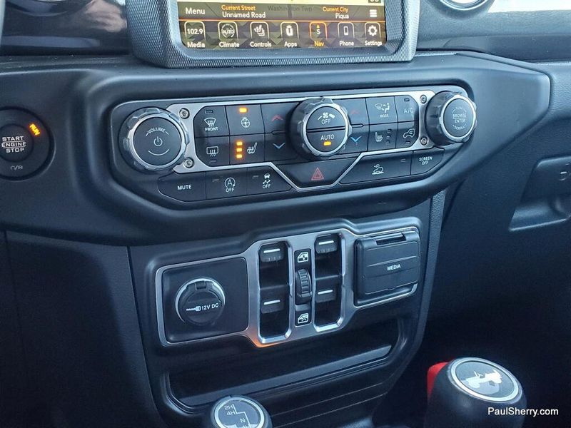 Used 2022 Jeep Wrangler Unlimited Sahara Altitude