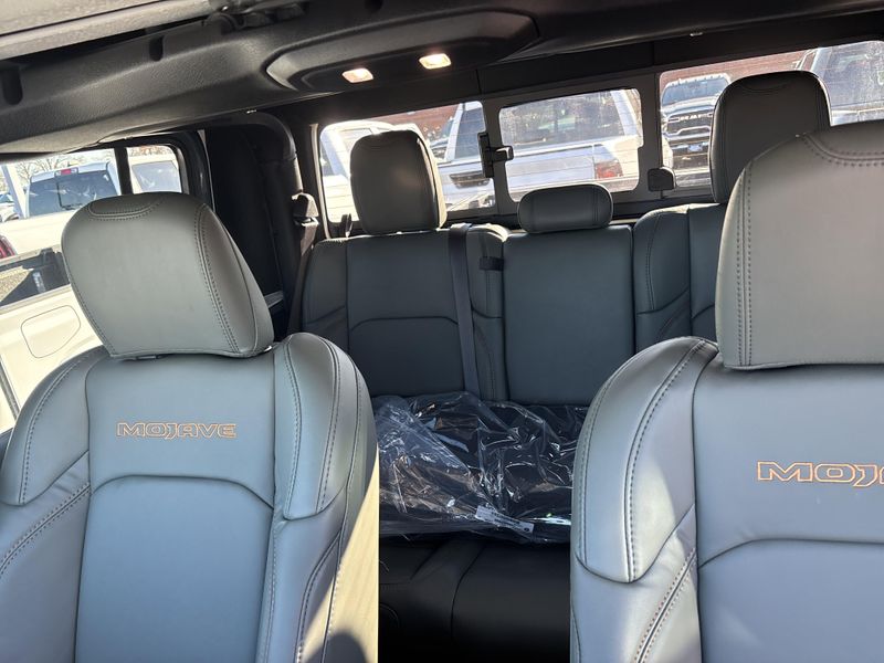 New 2026 Jeep Gladiator Mojave X 4x4Image 32