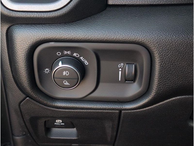 New 2026 RAM 1500 Warlock Crew Cab 4x4 5